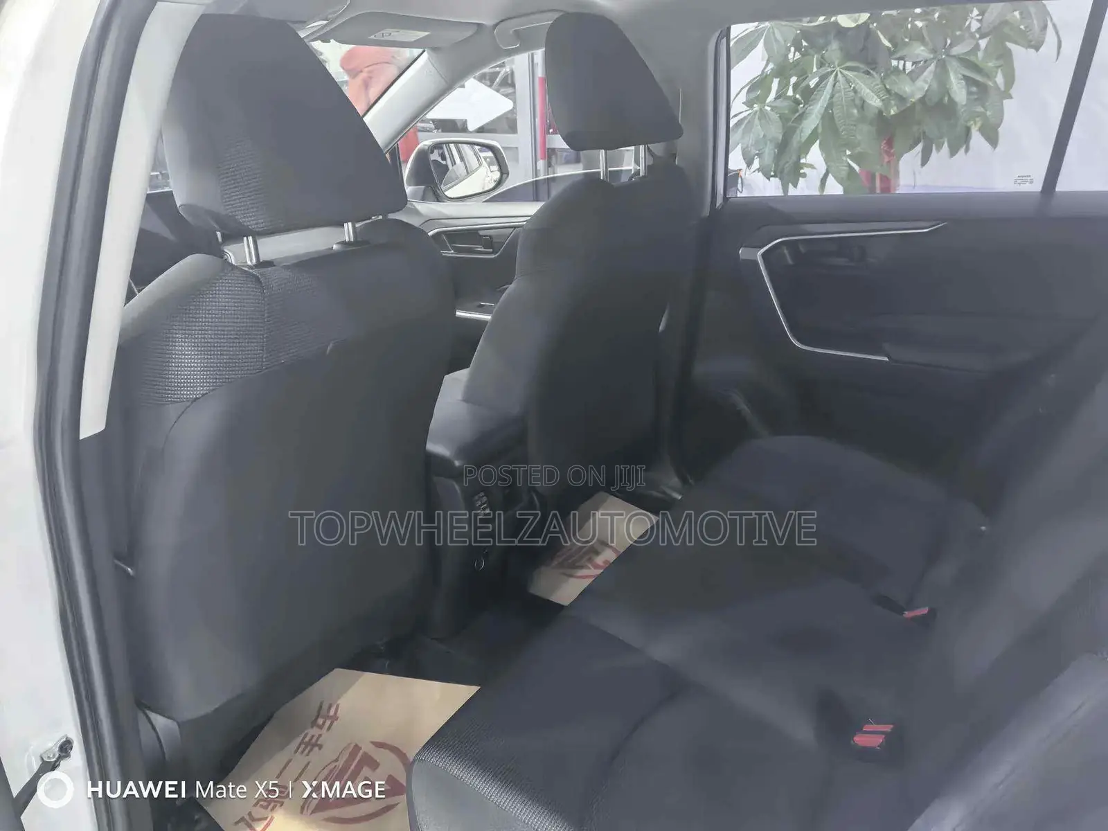 Toyota RAV4 2020 White