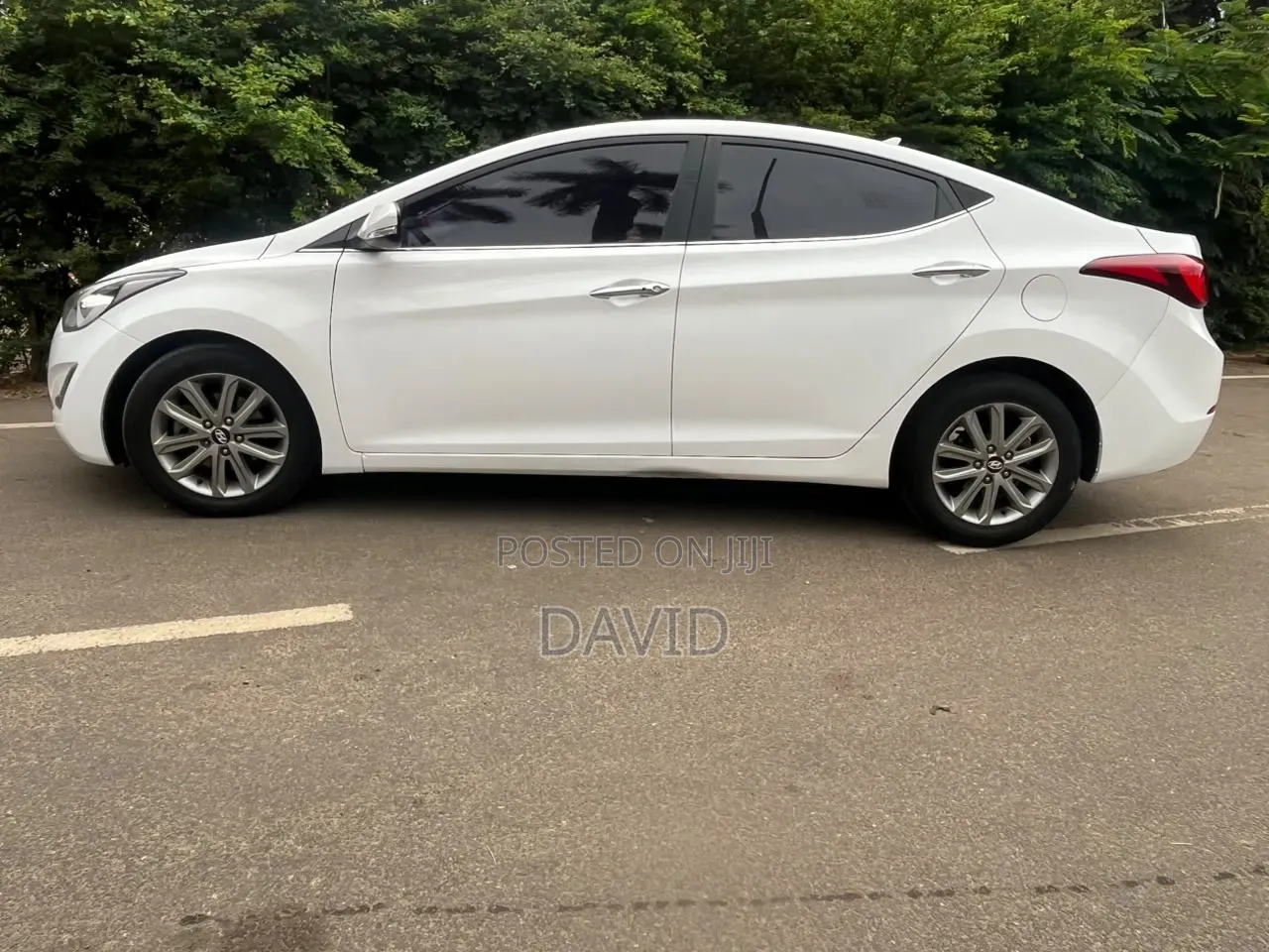 Hyundai Avante 2014 White