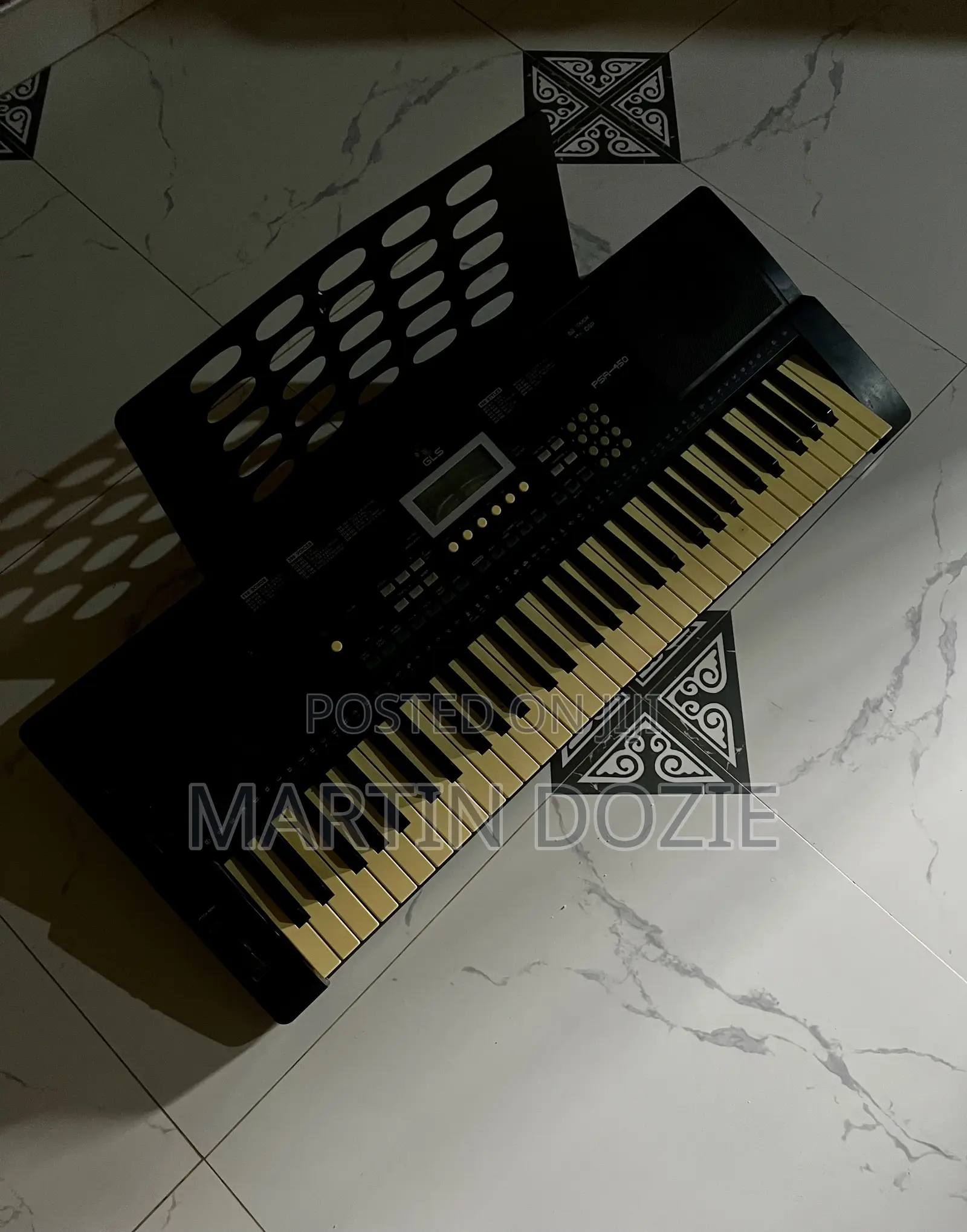 GLS PSR-450 Keyboard