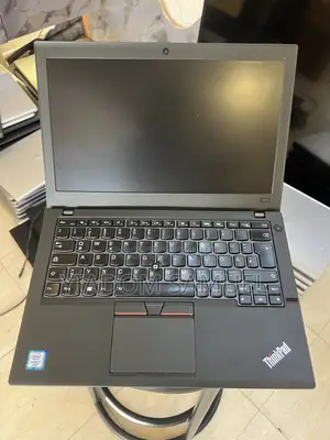 Laptop Lenovo ThinkPad X260 8GB Intel Core i7 SSD 256GB