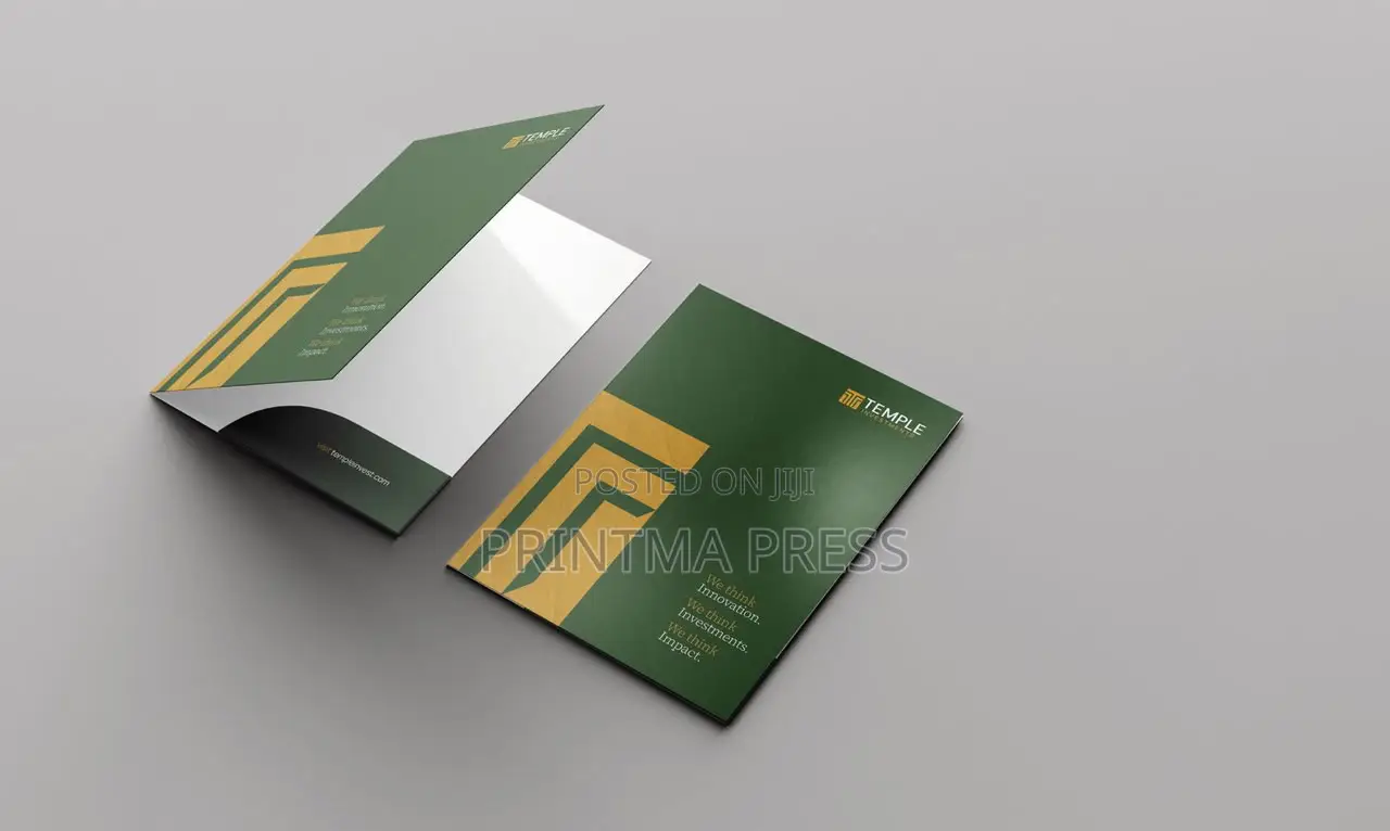 Custom Pocket Folders | Branded A4 Letter Size Presentation Folders