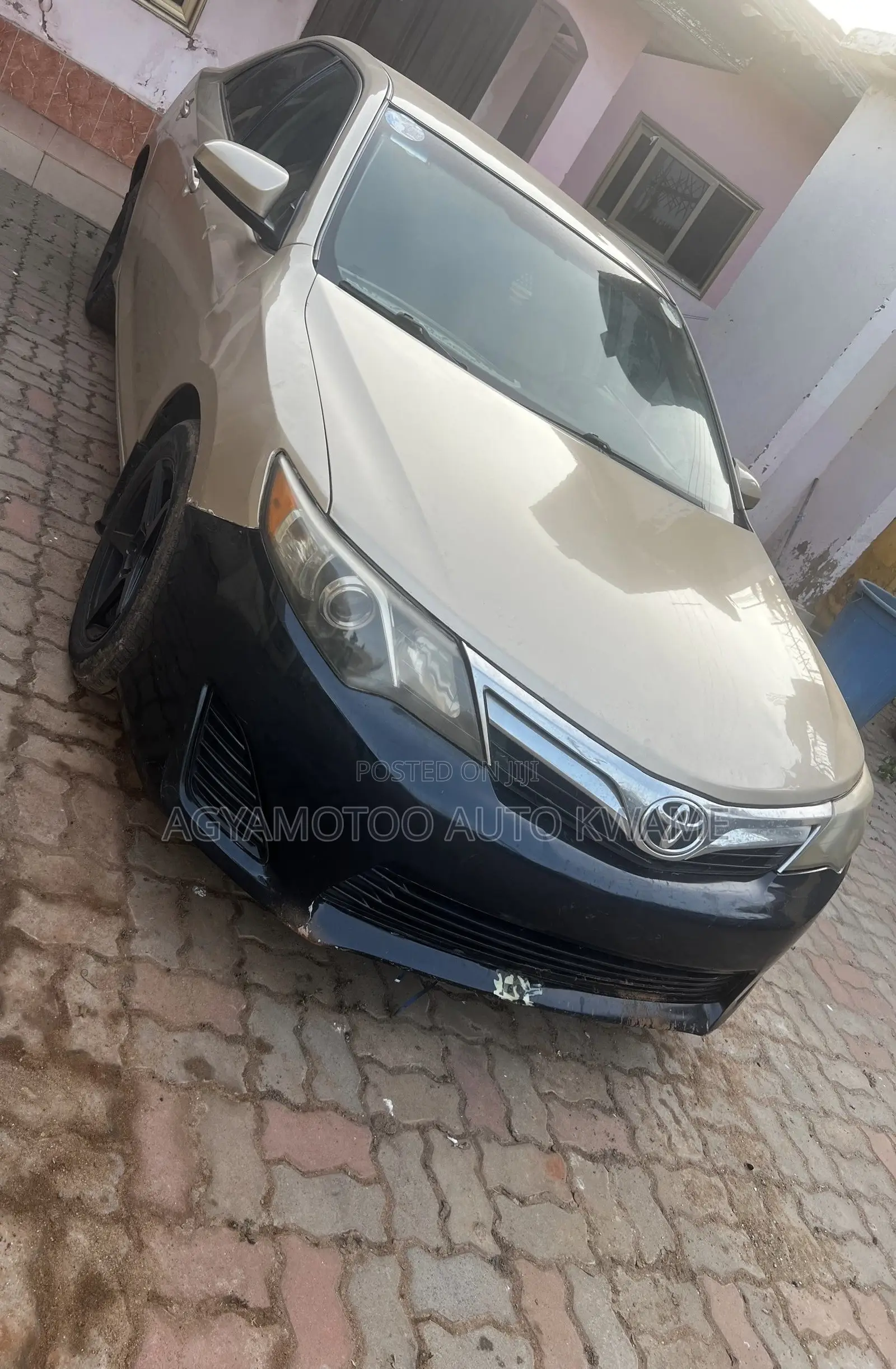 Toyota Camry SE 4dr Sedan (3.5L 6cyl 6A) 2014 Brown