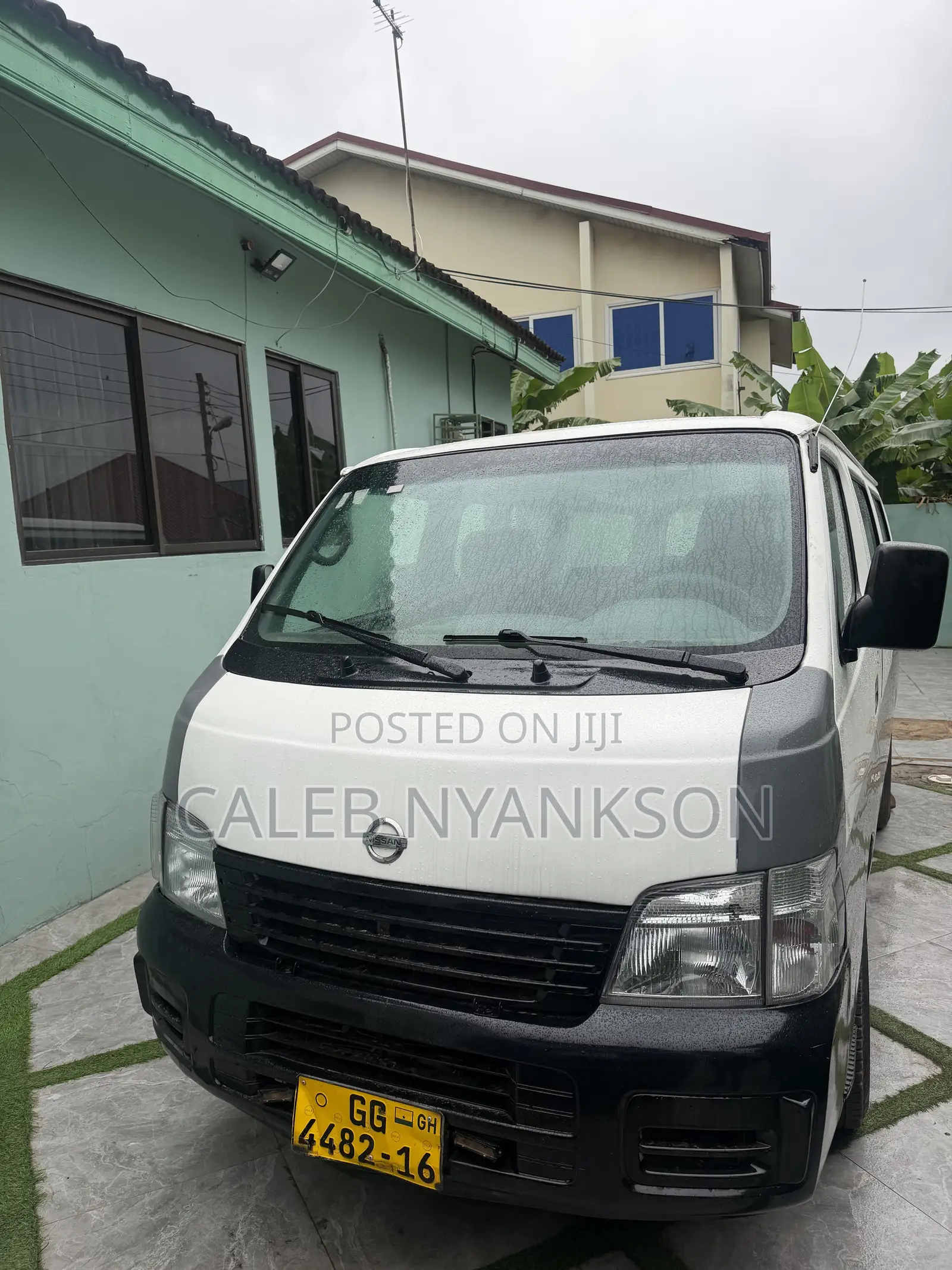 Nissan Caravan (Urvan) 2006 White