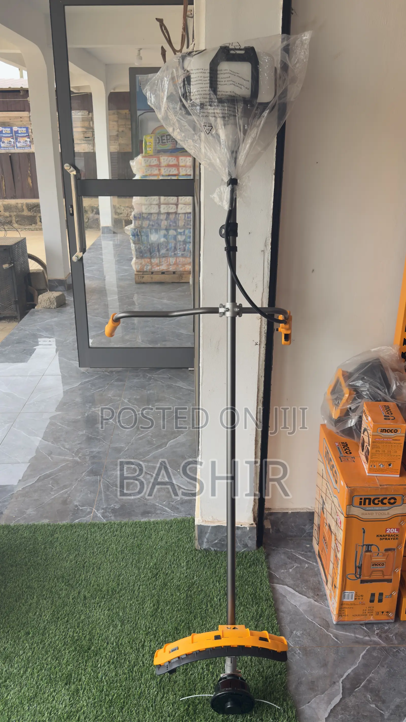Gasoline Grass Trimmer and Brush Cutter