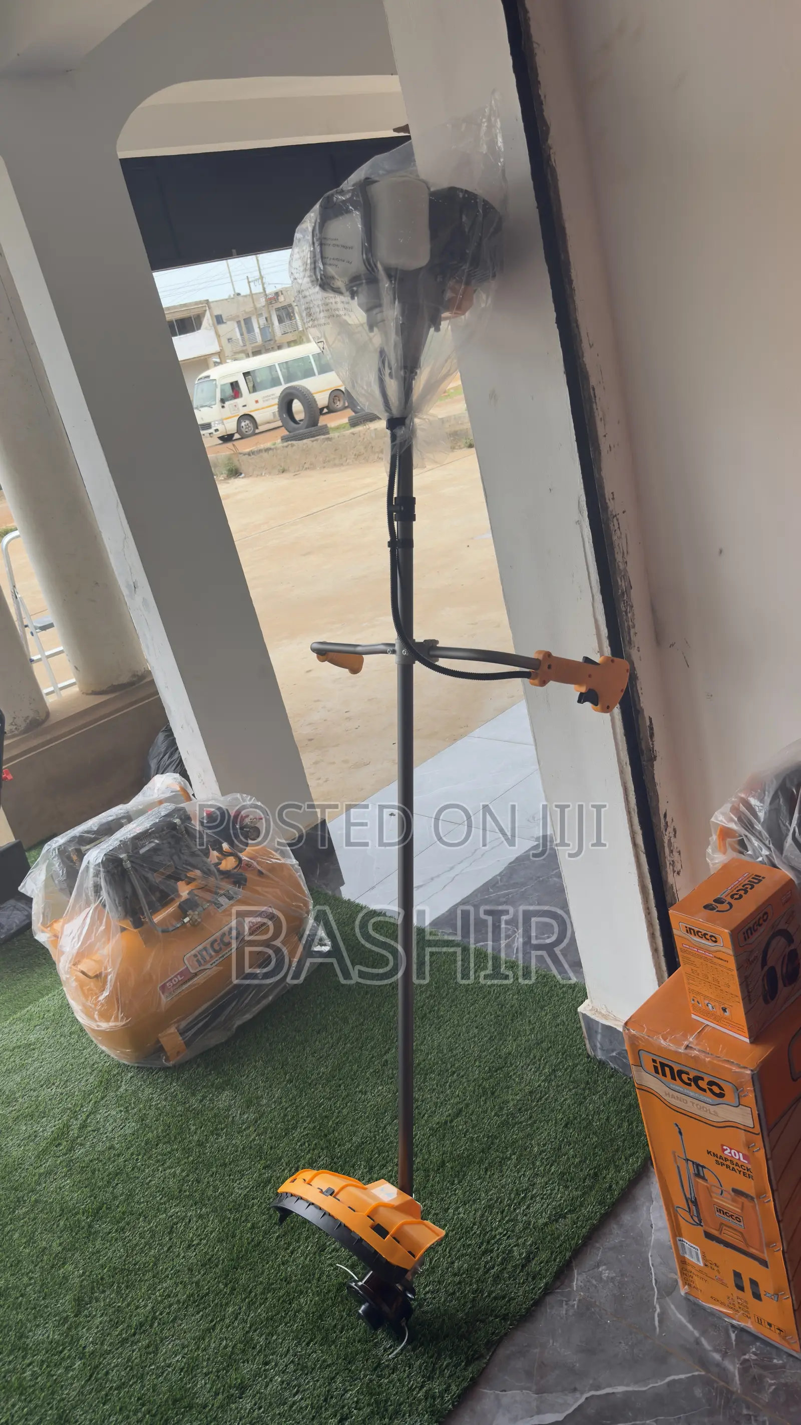 Gasoline Grass Trimmer and Brush Cutter