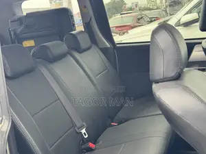 Toyota Voxy Trans-X 4WD 5-Seater 2011 White