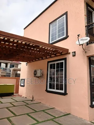 6bdrm Bungalow in Jl Estate, Manet Junction for rent