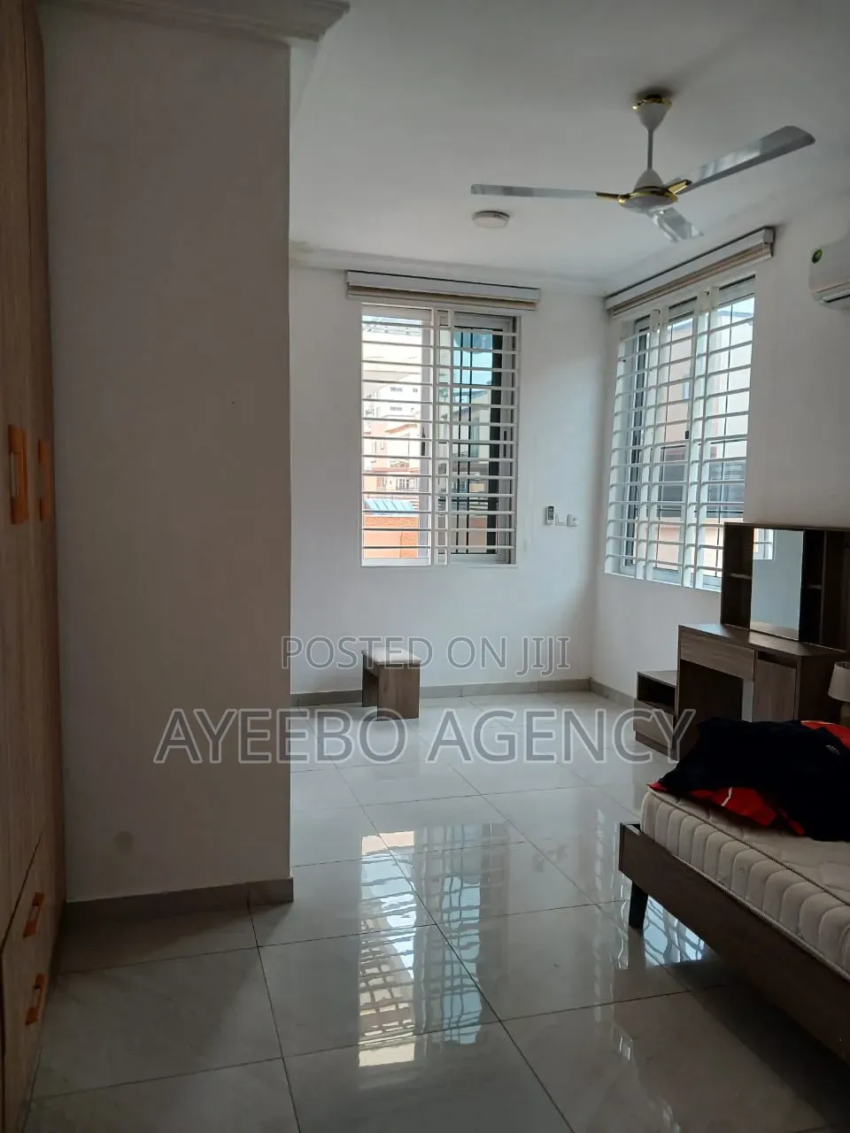 6bdrm Bungalow in Jl Estate, Manet Junction for rent