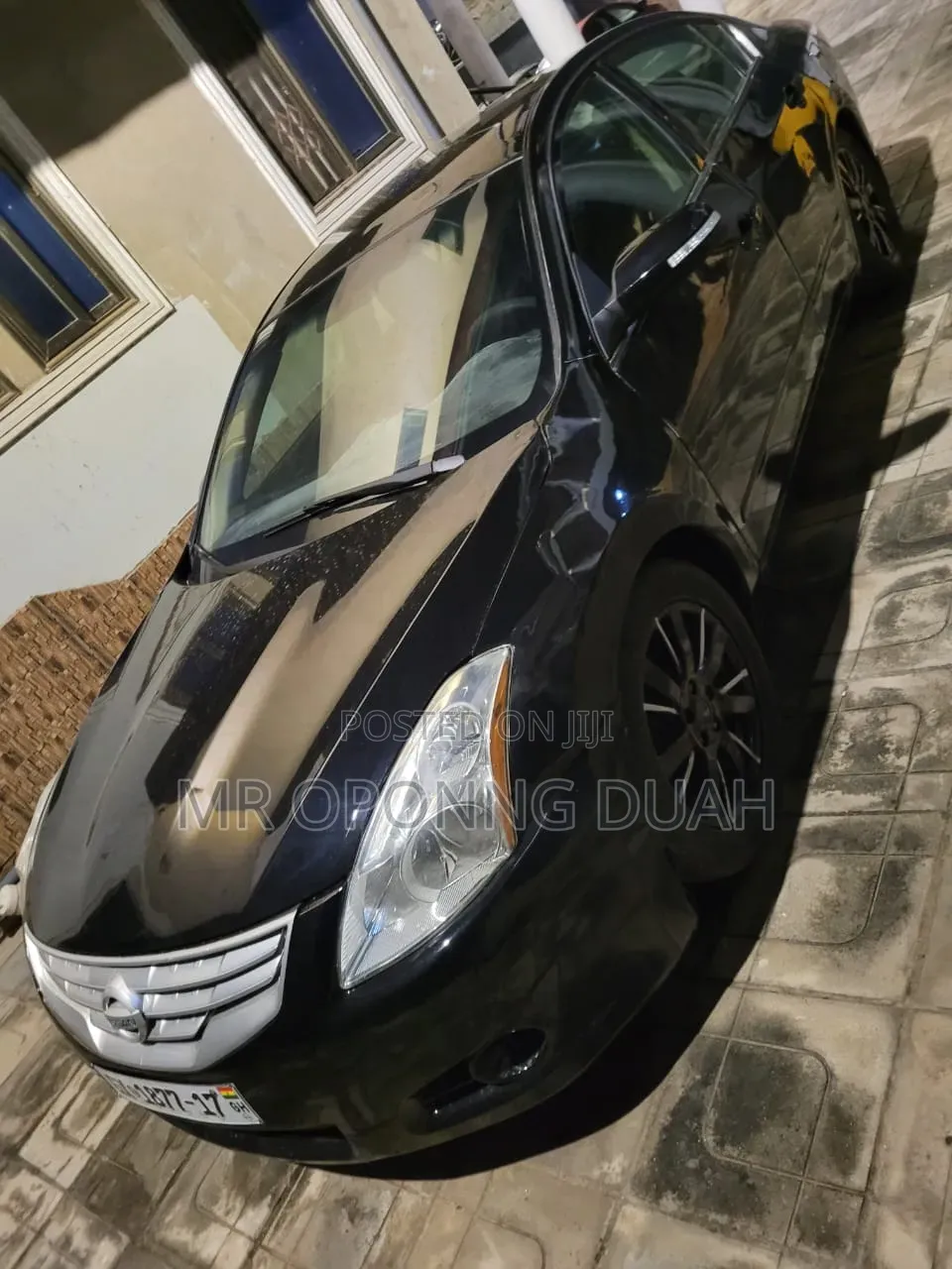 Nissan Altima 2010 Black