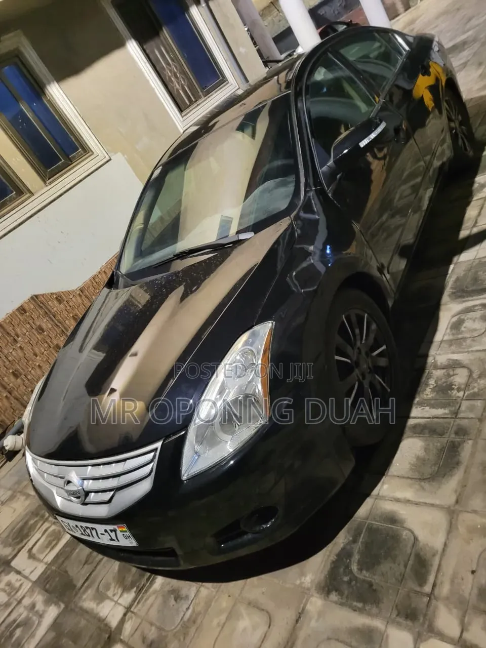 Nissan Altima 2010 Black
