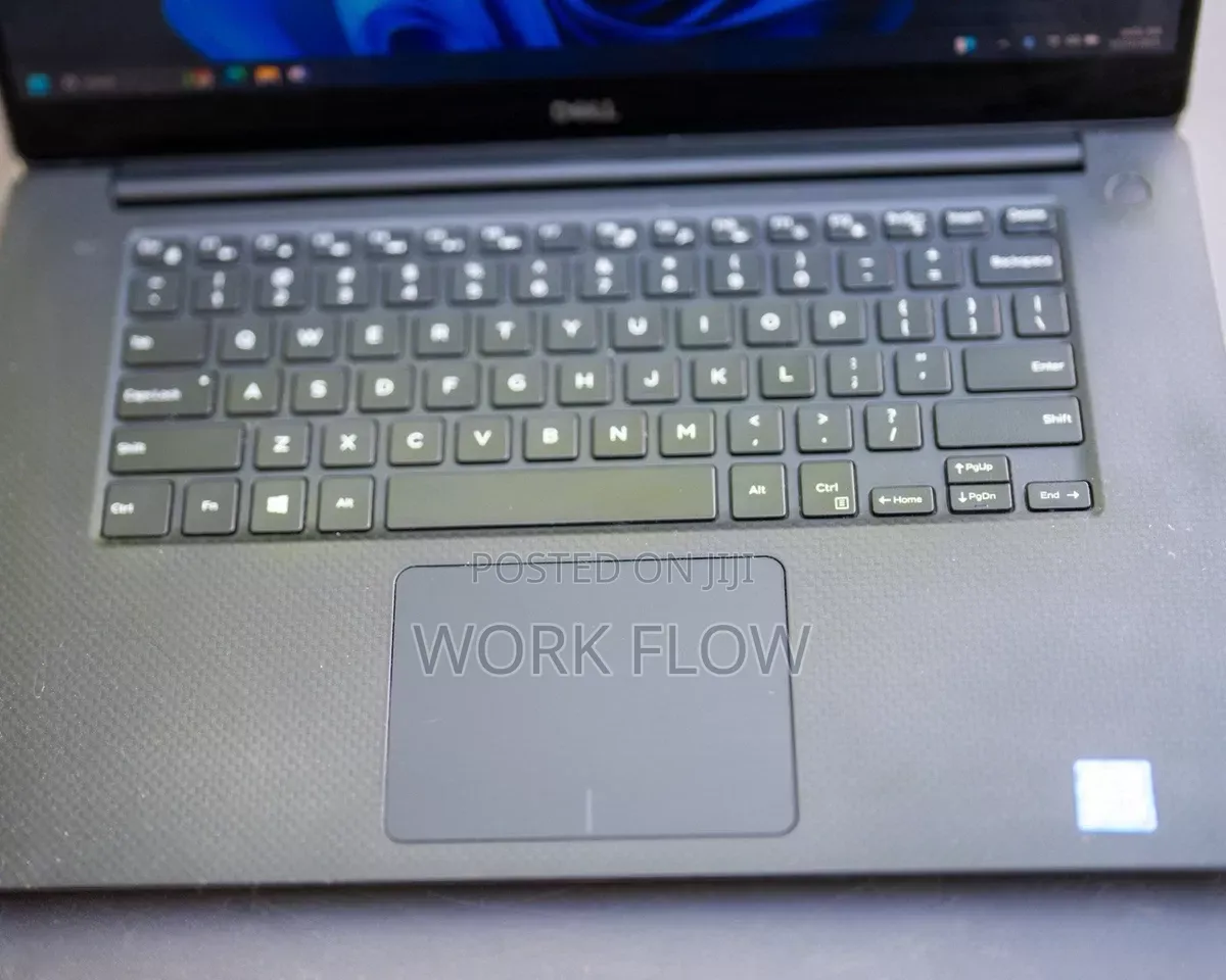 Laptop Dell XPS 15 7590 8GB Intel Core i5 SSD 256GB