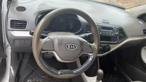 Kia Morning 2012 White