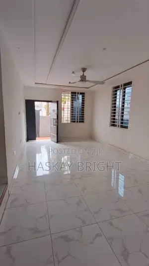 3bdrm House in Adenta for rent