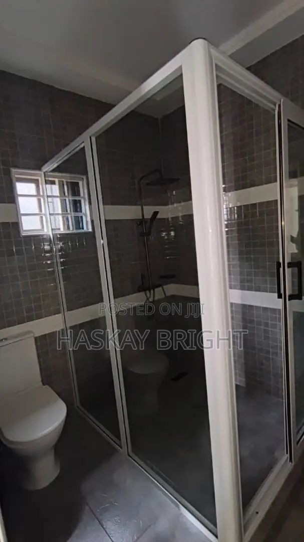 3bdrm House in Adenta for rent