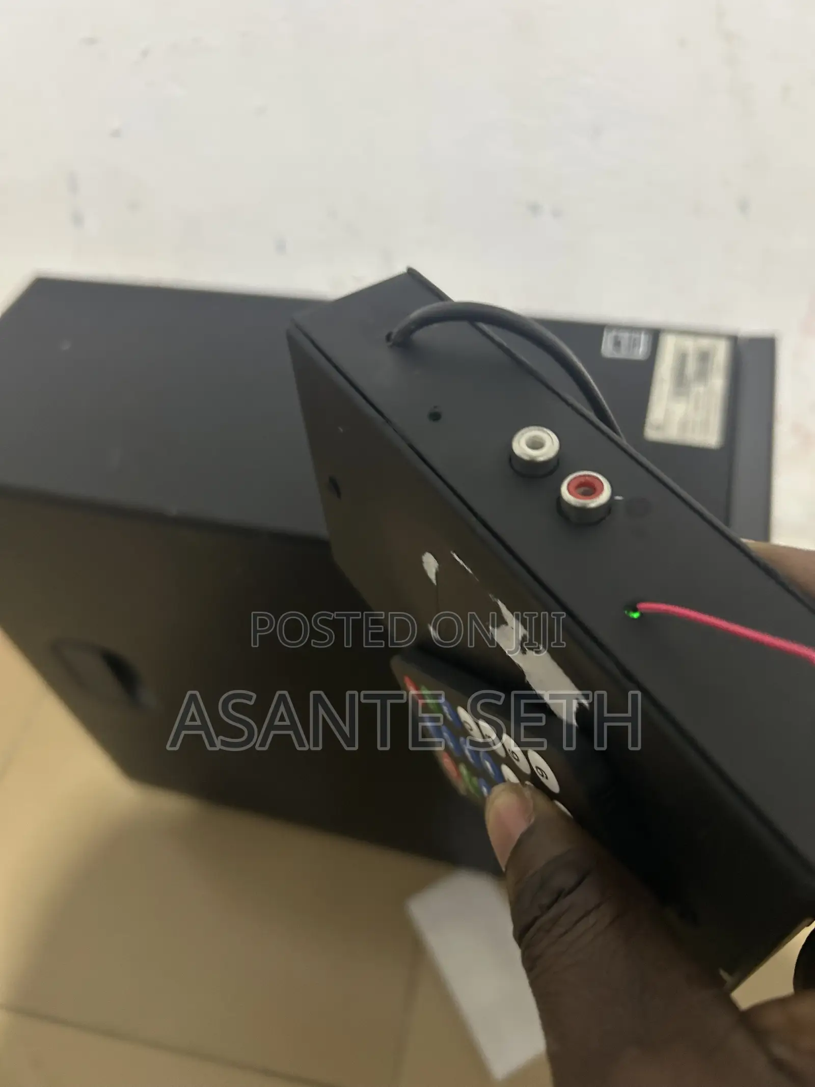 Bluetooth Transmitter for Amplifier /Home Theater to Access Bluetooth
