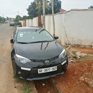 Toyota Corolla 2016 Black