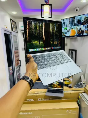 Laptop Apple MacBook Pro 2020 8GB Intel Core i5 SSD 256GB