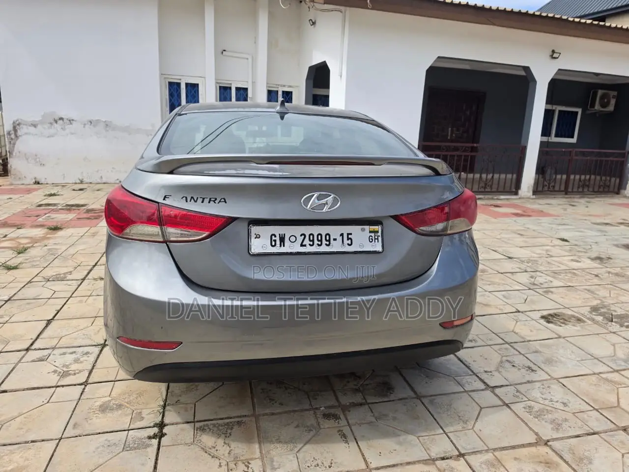 Hyundai Elantra Limited Sedan FWD (1.8L 4cyl 6A) 2013 Brown