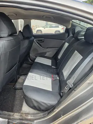 Hyundai Elantra Limited Sedan FWD (1.8L 4cyl 6A) 2013 Brown