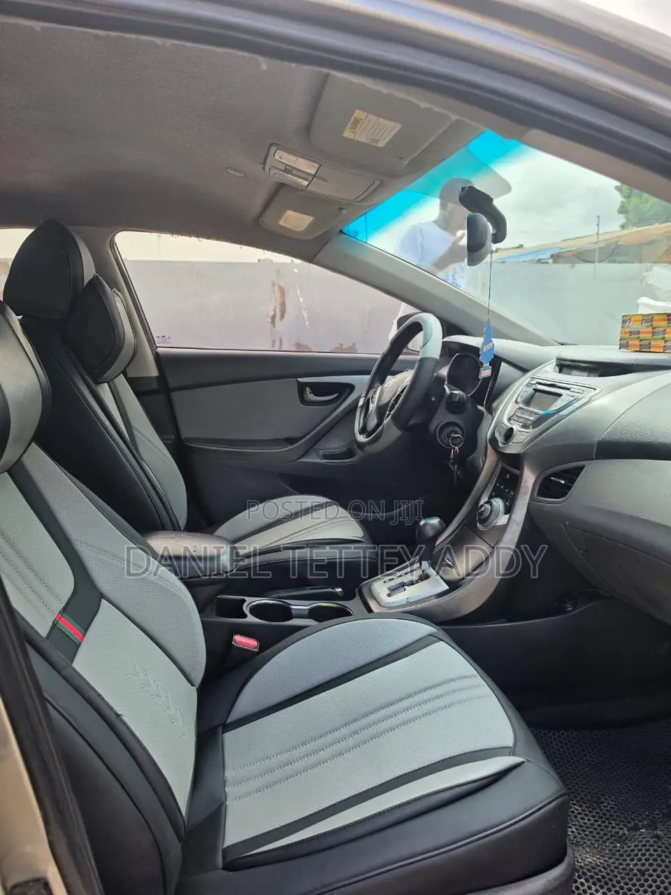 Hyundai Elantra Limited Sedan FWD (1.8L 4cyl 6A) 2013 Brown