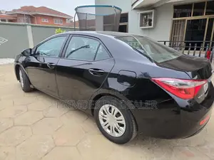Toyota Corolla 2016 Black