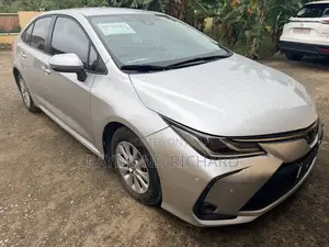 Toyota Corolla L 2022 Silver
