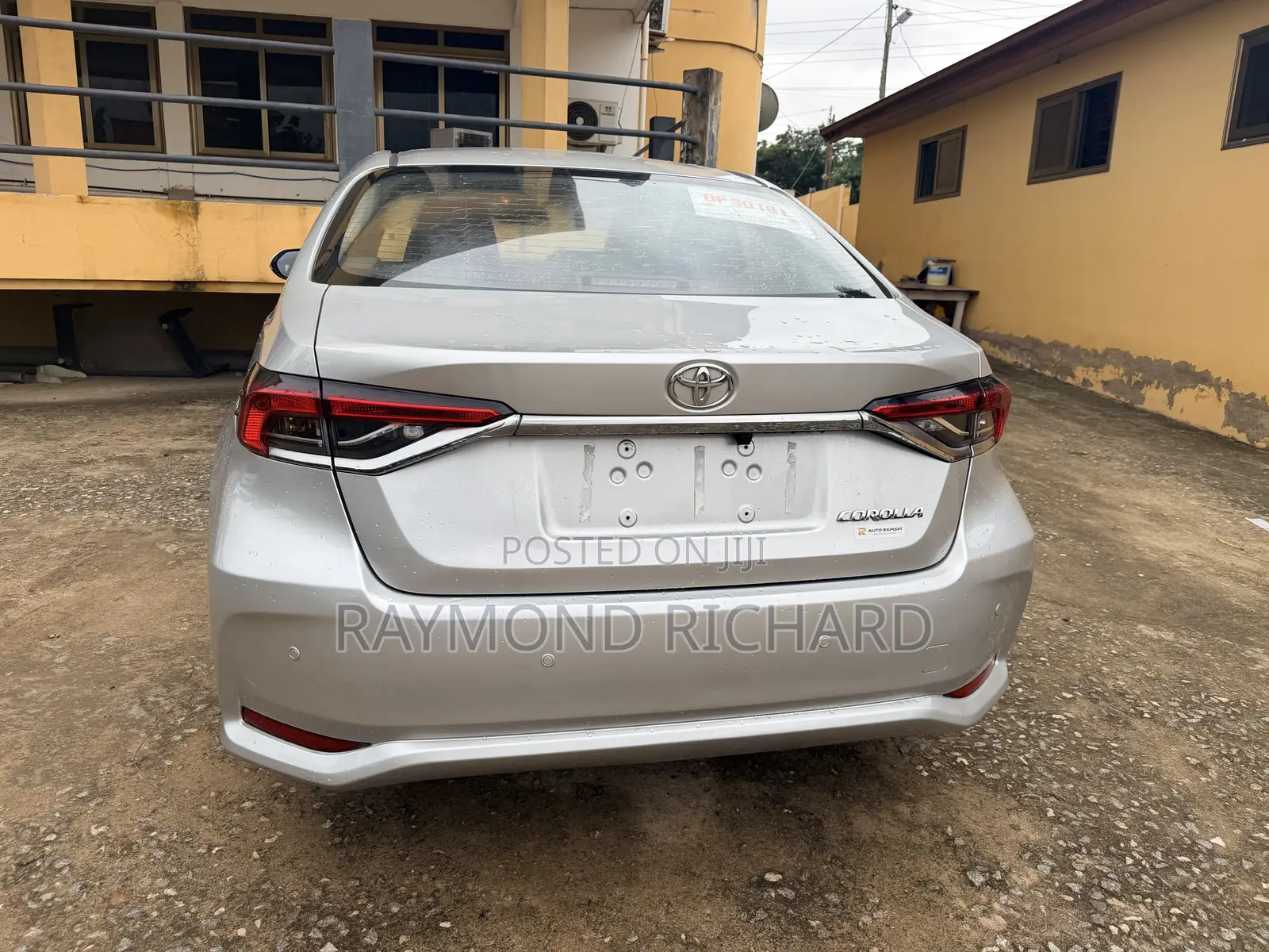 Toyota Corolla L 2022 Silver