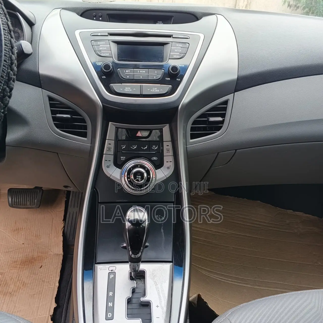 Hyundai Elantra 2013 Black