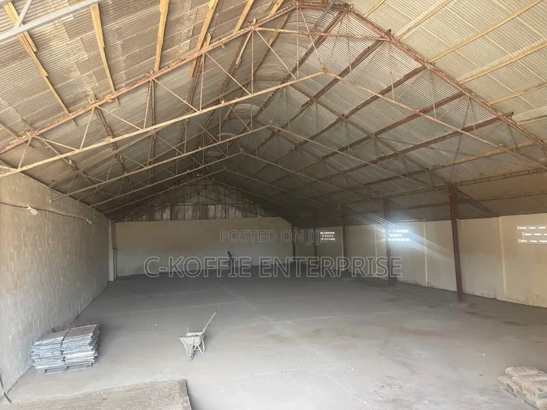 Avantageous 1,200 SQM at CIRCLE 4 RENT