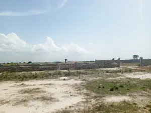 Prampram - Special Half Plot Suitable for a 4 Bedroom