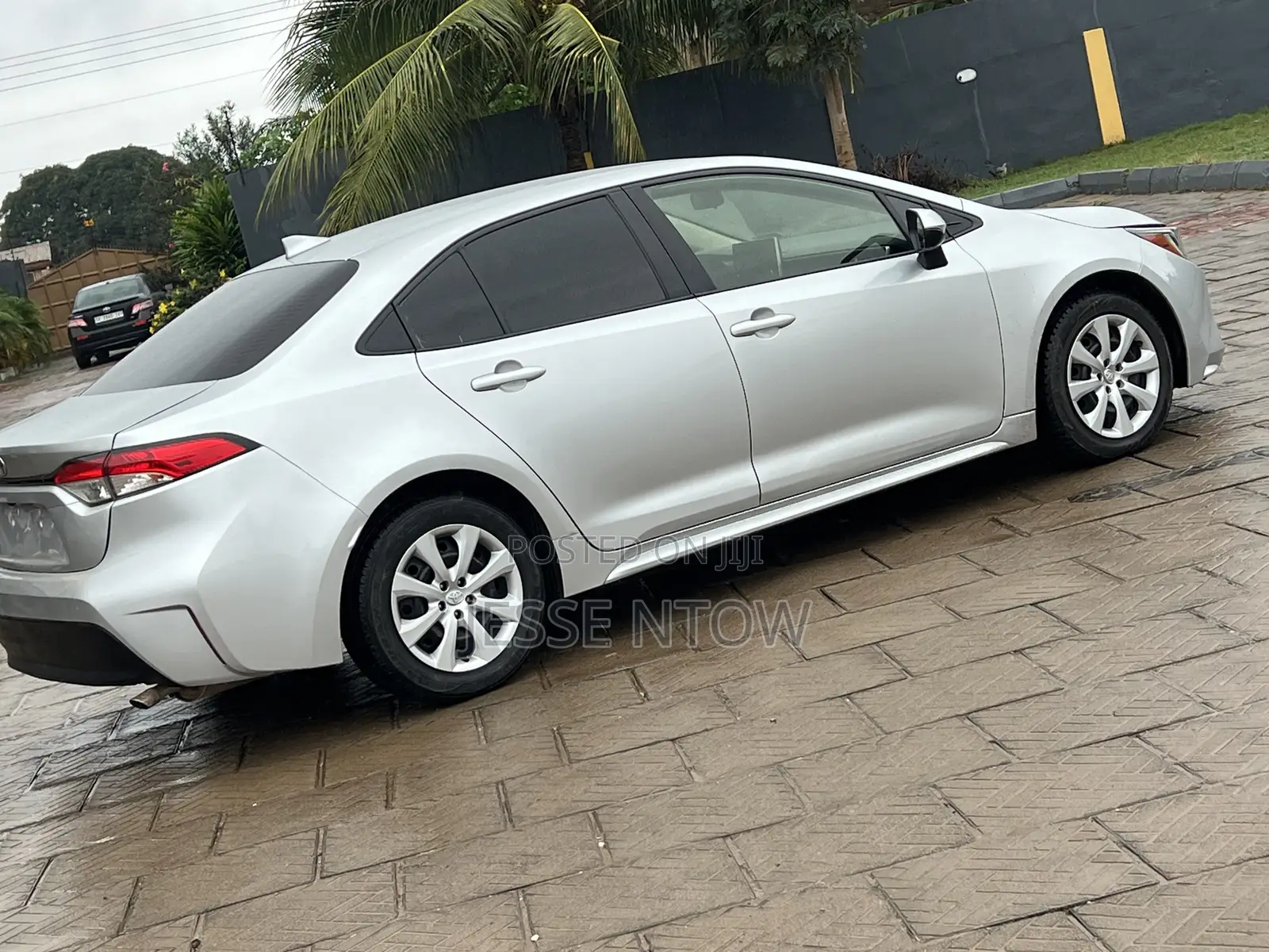 Toyota Corolla 2021 Silver