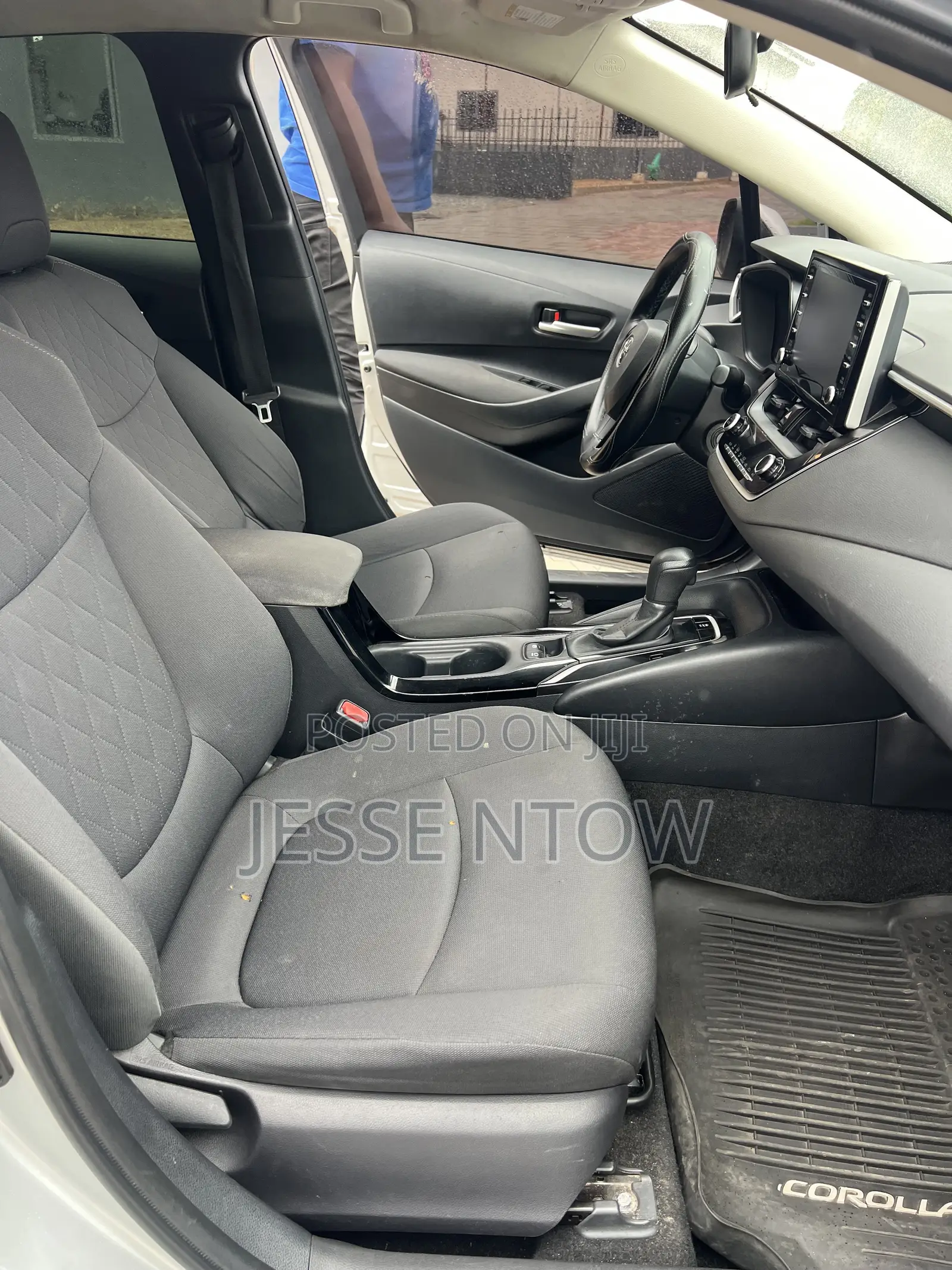 Toyota Corolla 2021 Silver