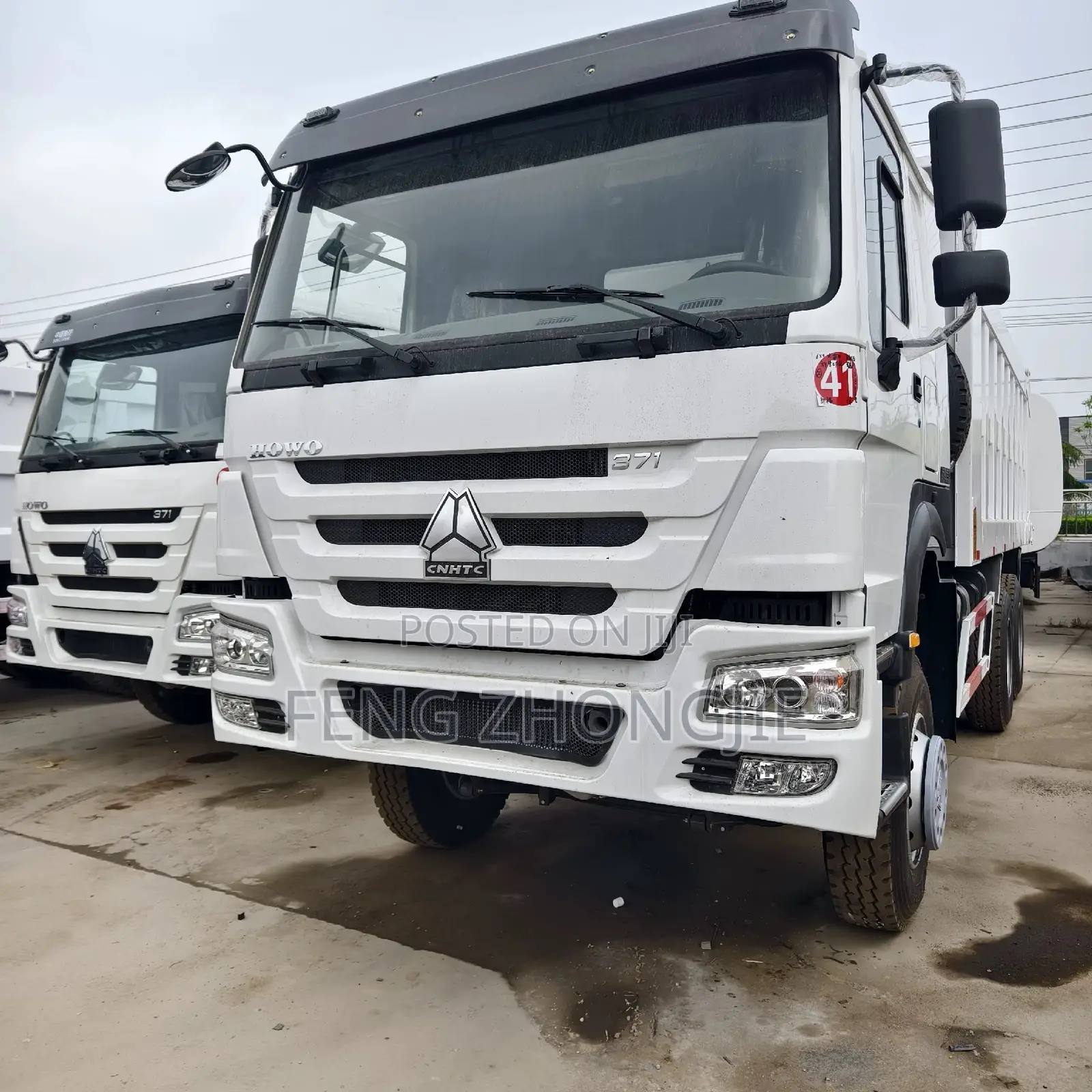 Howo 12‐Wheel TipperTruck, Heavy‐Duty, Ready for Work
