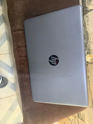 Laptop HP 250 G7 4GB Intel SSD 128GB