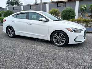 Hyundai Elantra 2017 White