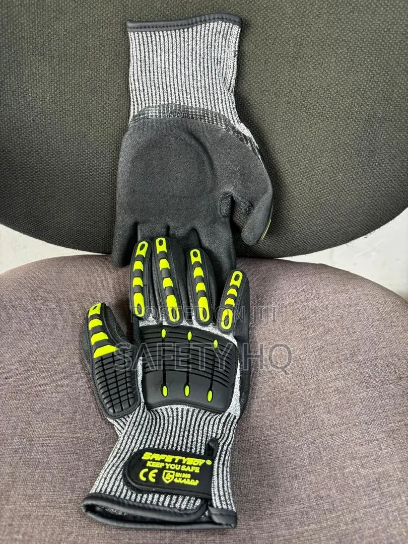 Cut Resistant Glove