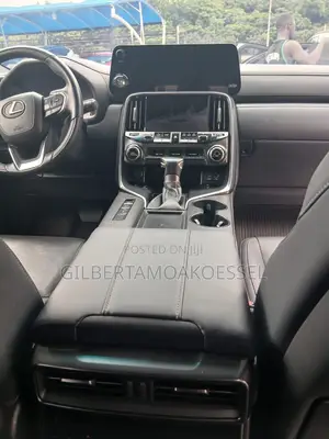 Lexus LX 600 2024 White