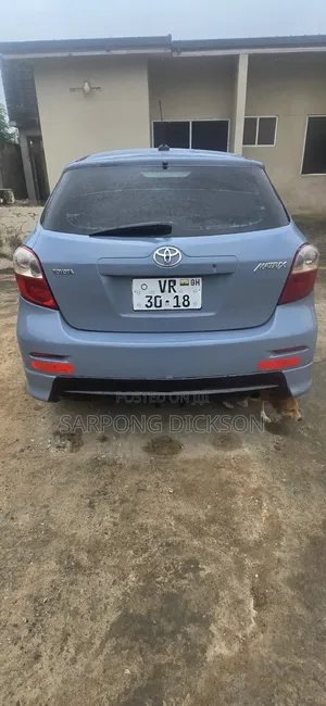 Toyota Matrix 2010 Gray