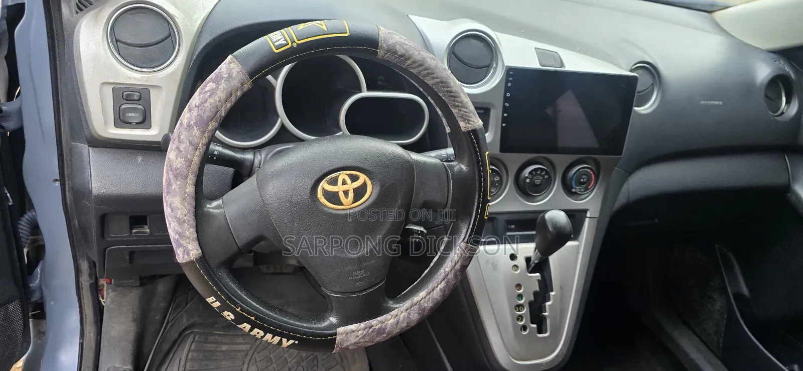 Toyota Matrix 2010 Gray
