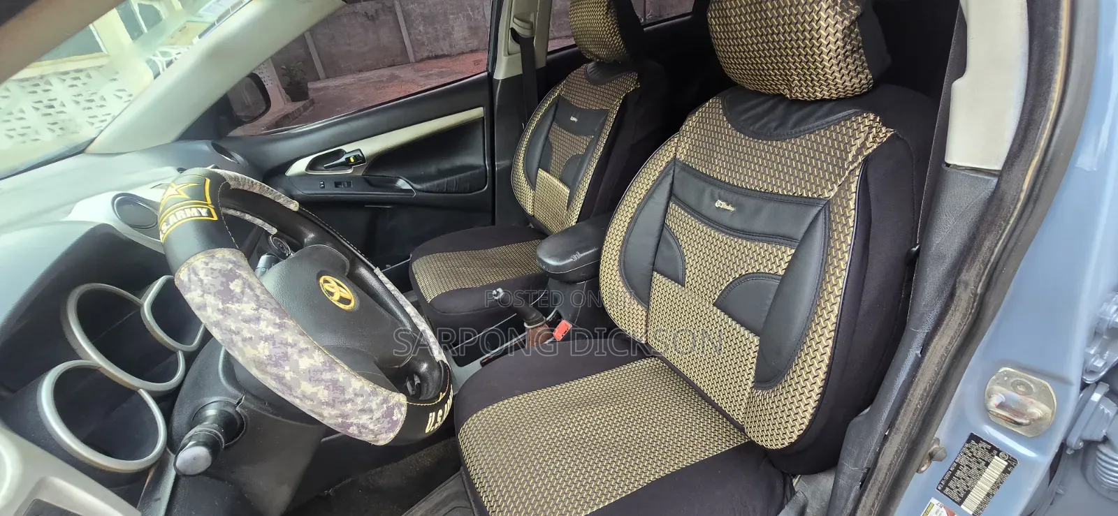 Toyota Matrix 2010 Gray