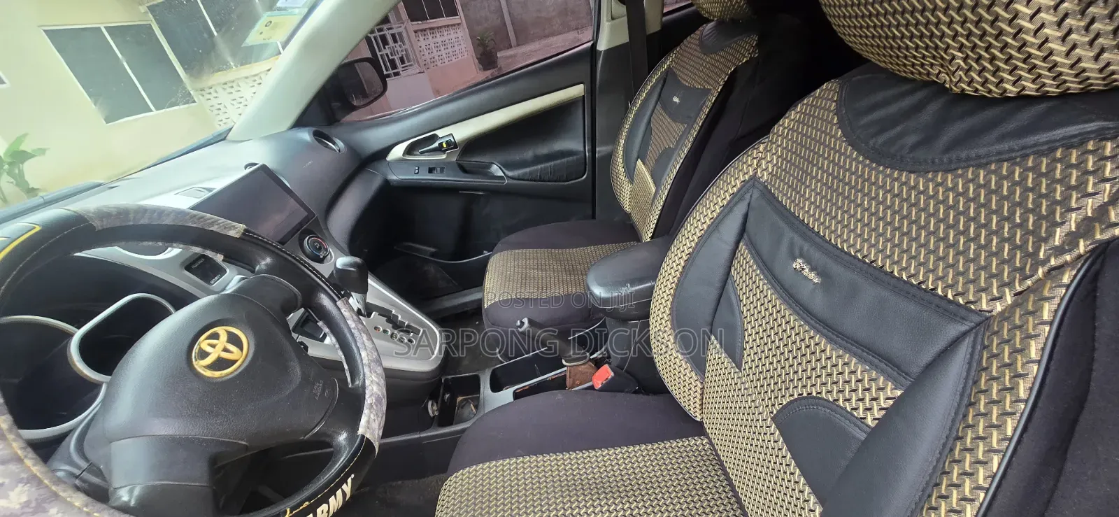Toyota Matrix 2010 Gray