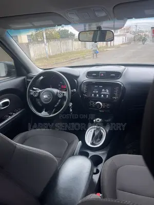 Kia Soul Base Hatchback 2018 Black