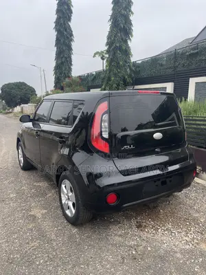 Kia Soul Base Hatchback 2018 Black