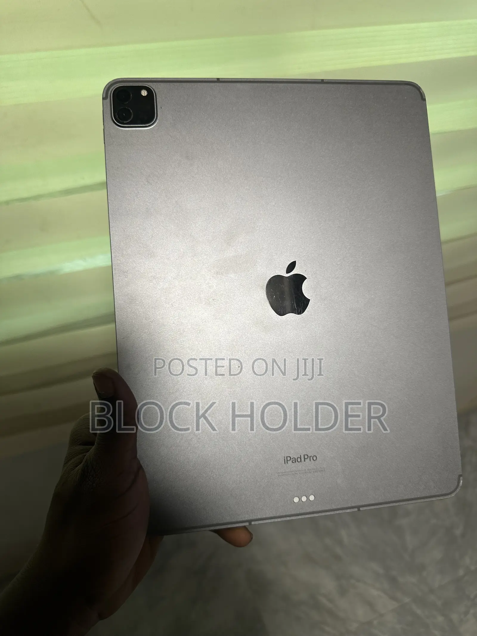 Apple iPad Pro 12.9 (2022) 128 GB Silver