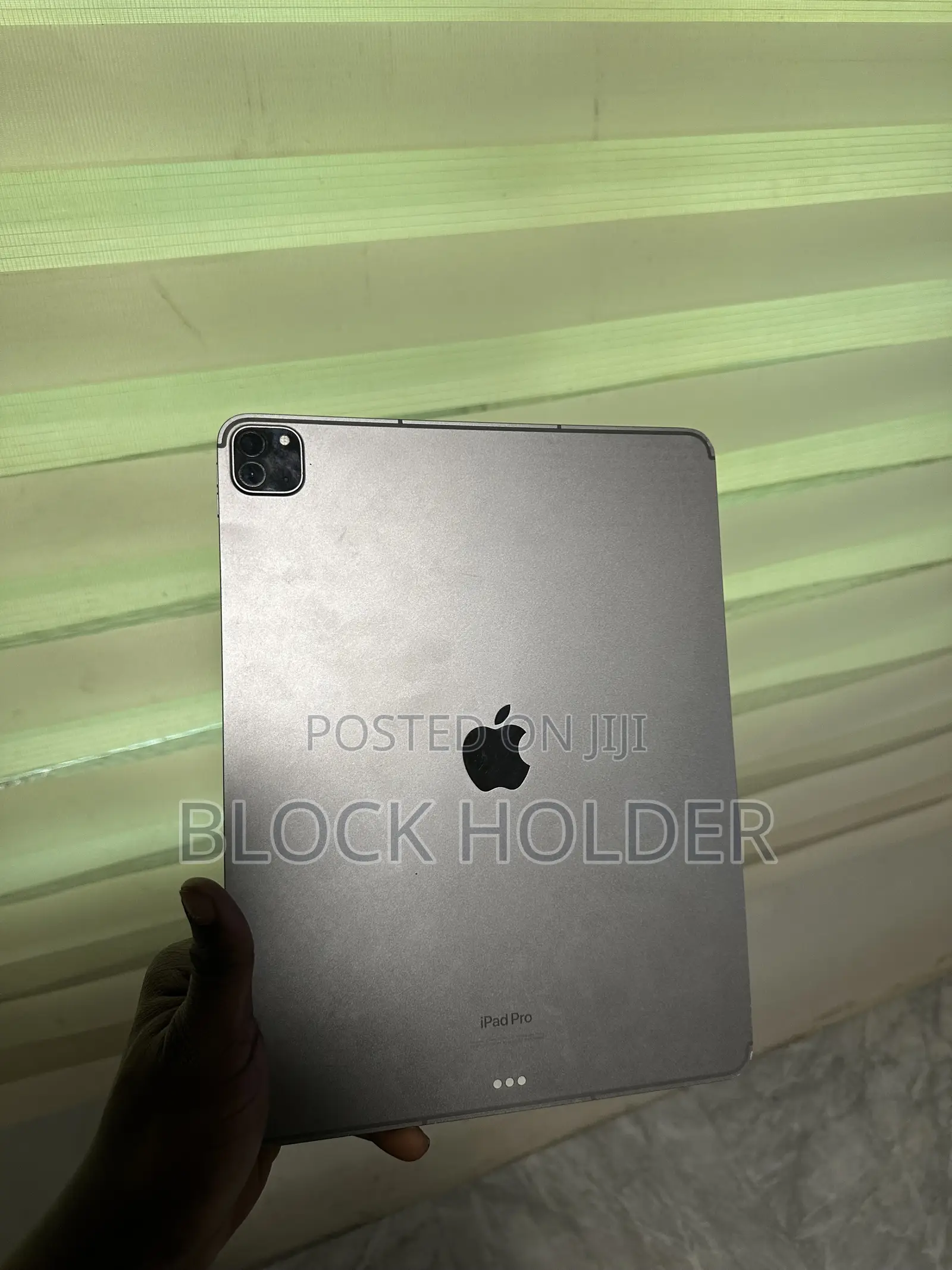 Apple iPad Pro 12.9 (2022) 128 GB Silver