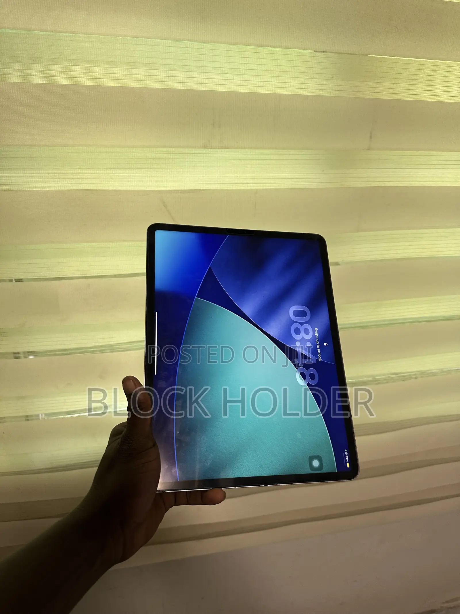Apple iPad Pro 12.9 (2022) 128 GB Silver