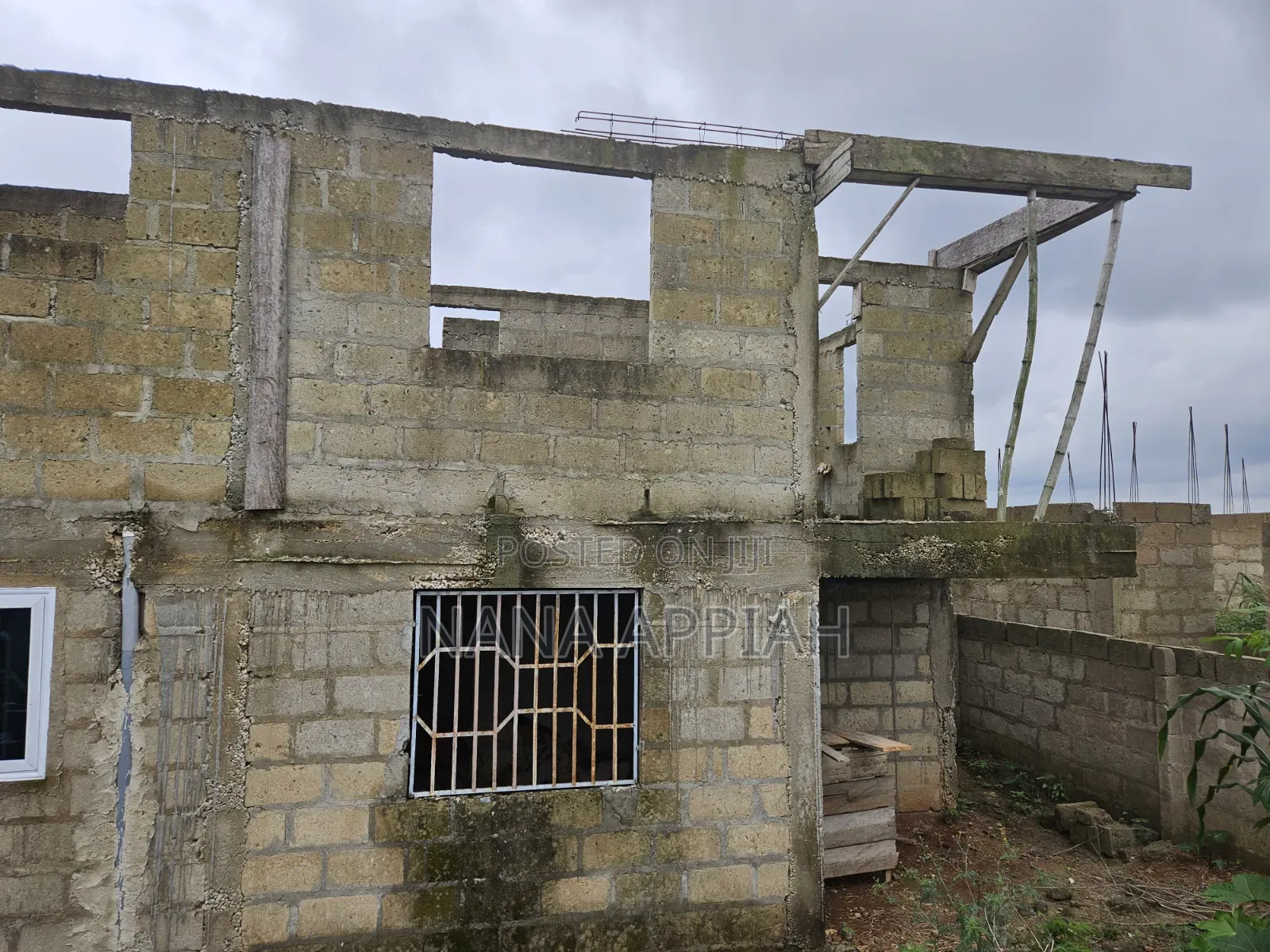 4bdrm House in Kwabre for sale