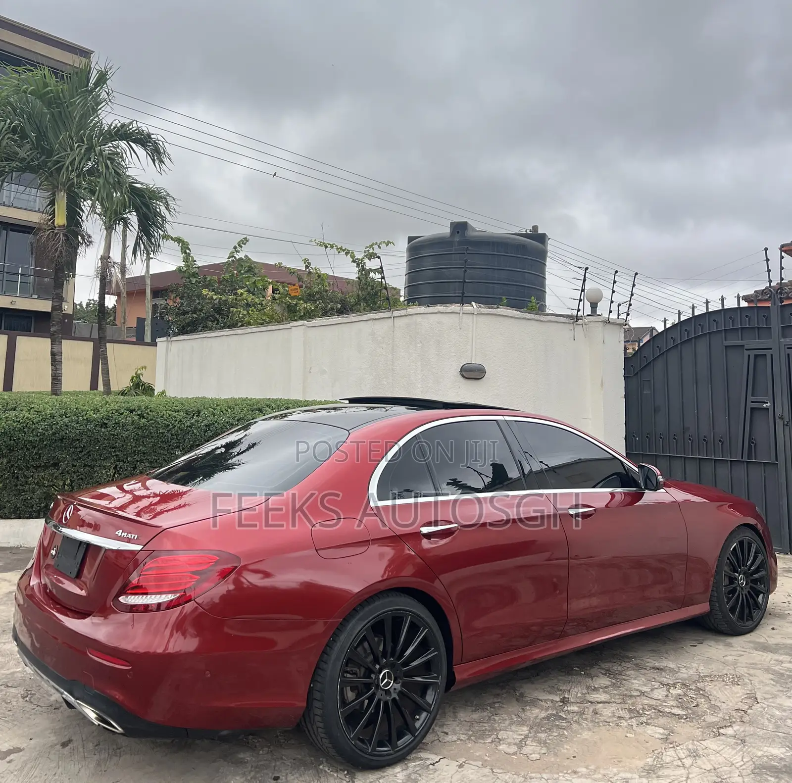 Mercedes-Benz E300 4Matic AWD Sedan (2.0L 4cyl 9A) 2017 Red