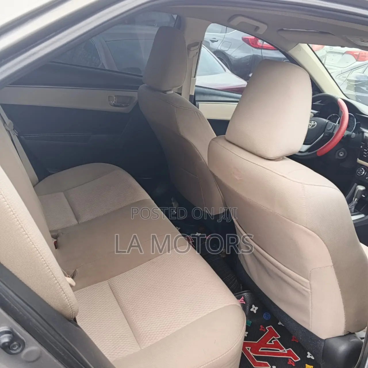 Toyota Corolla 2016 Brown