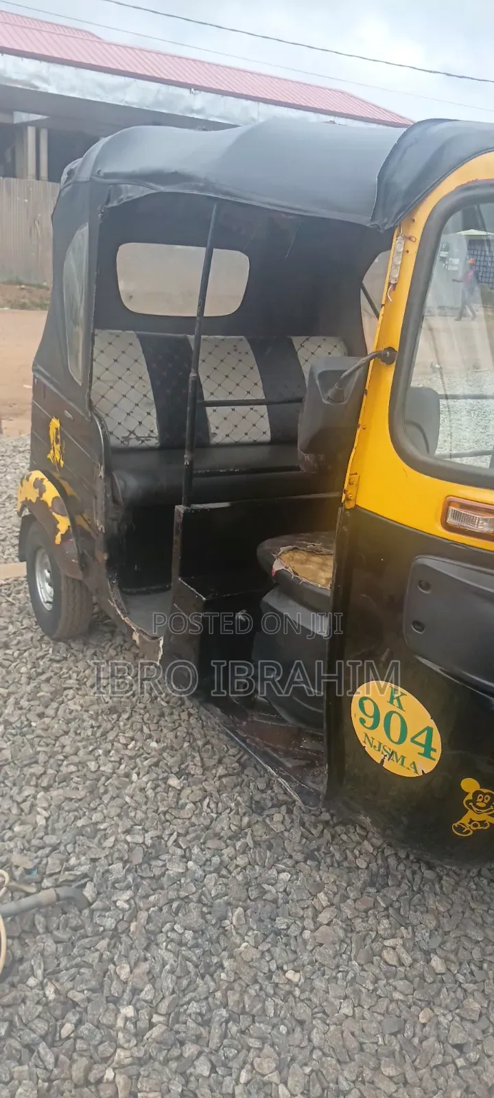 Bajaj RE 2020 Black